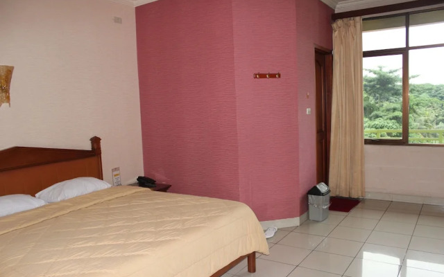 678 Hotel Cawang by Cocotel