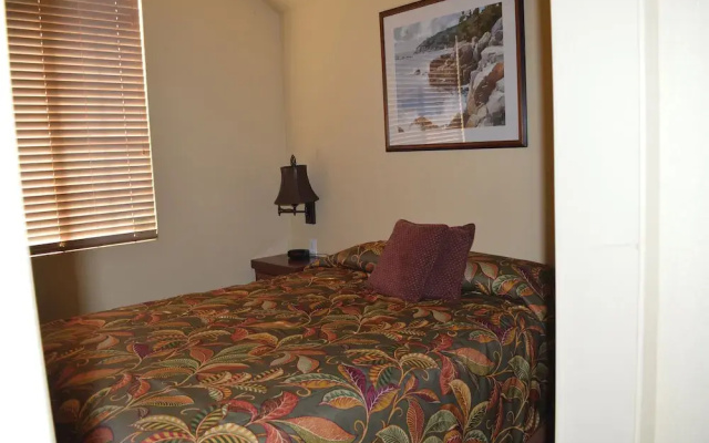 Lighthouse Pointe Resort