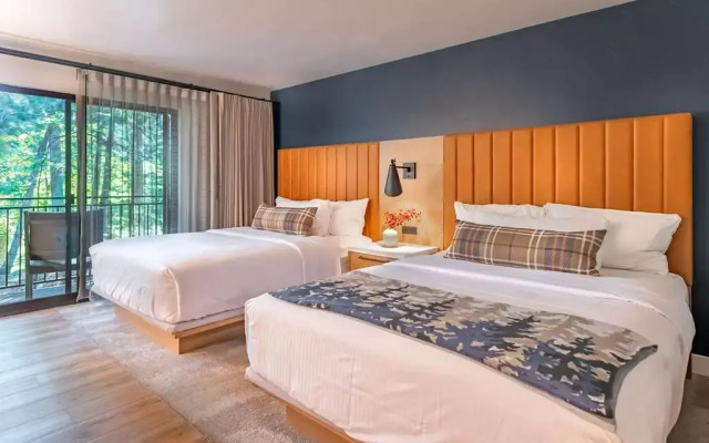 The Incline Lodge