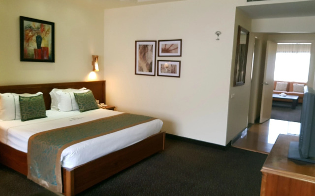 Madisson Hotel