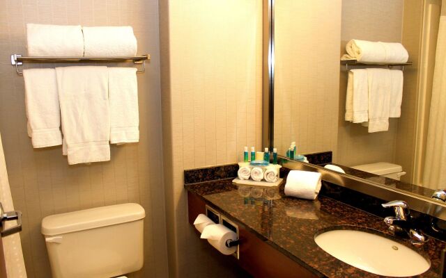 Holiday Inn Express & Suites Sherwood Park-Edmonton Area, an IHG Hotel