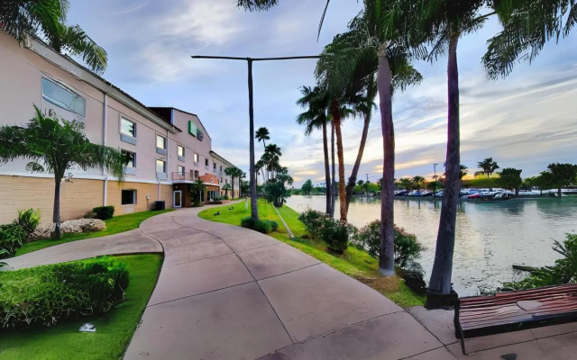 Holiday Inn Express Hotel & Suites Brownsville by IHG