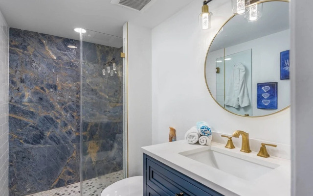 Beach Way With Ocean Views