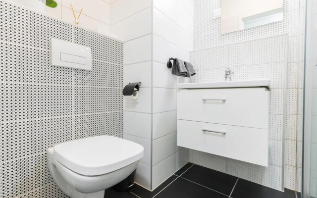 Sweet & Spicy - Brand New Apartment with Balcony (Adults Only)