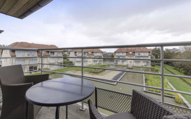 Apartment Bowie De Haan