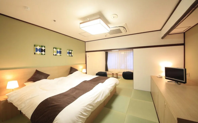 Hakone Pax Yoshino