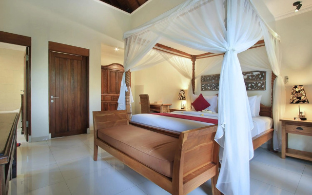 Gusde Tranquil Villas – Guest Rooms – Ubud
