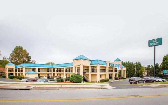 Quality Inn near Six Flags