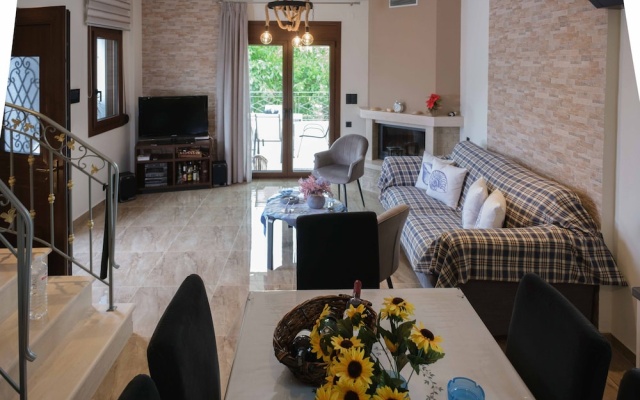 Effie's Maisonette With Detached Studio
