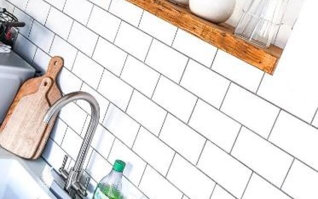 The Annexe - Private, Self-Contained with Parking (Adults Only)