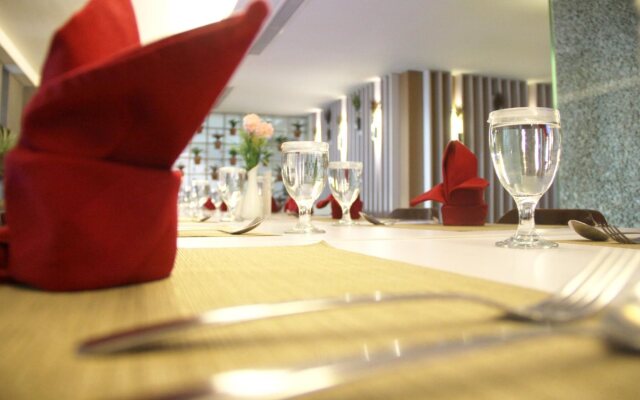 Ramedo Hotel