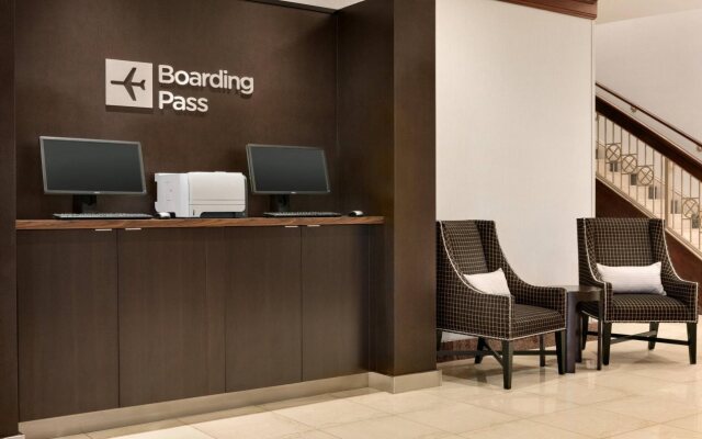 Courtyard by Marriott Tysons McLean