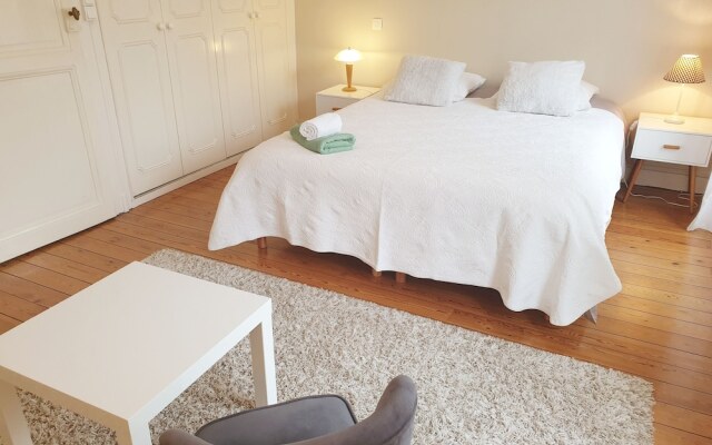 Maison de Ville Confortable Avec Cour Intérieure