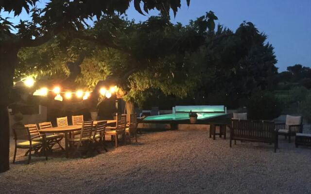 Appt 2 pieces dans Mas provençal