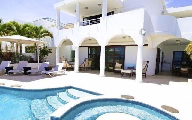 Villa Bahari