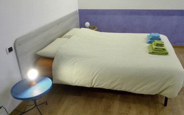 Cacita Guest House - Torino - Studio 2