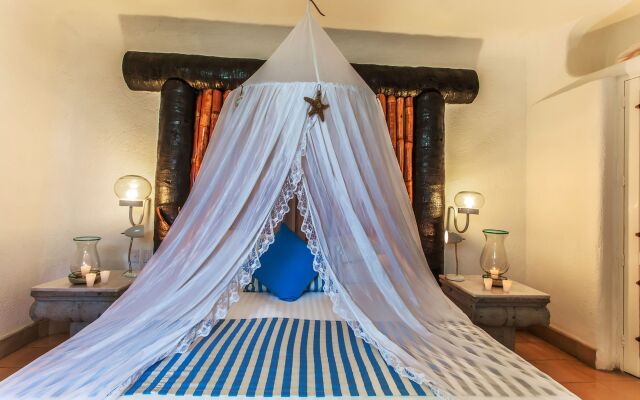 Club Cascadas De Baja