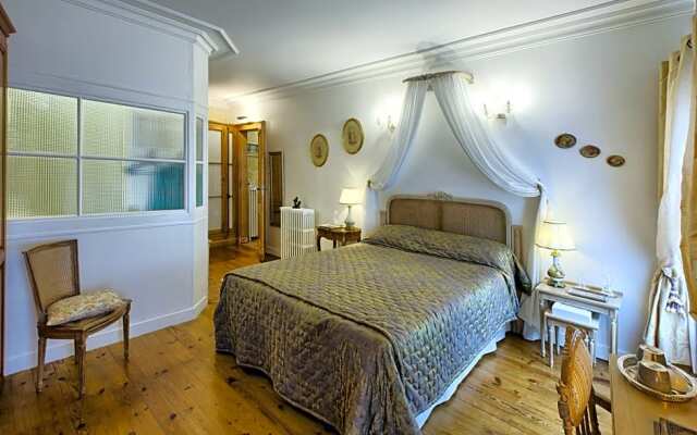 Le Clos De Saint Seurin