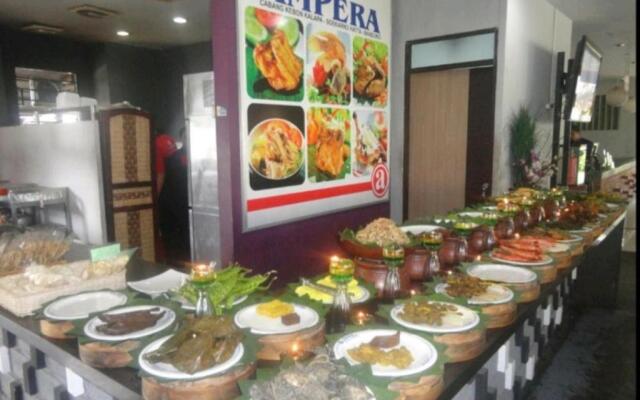 Studio Seventeen - the EDGE Apartment