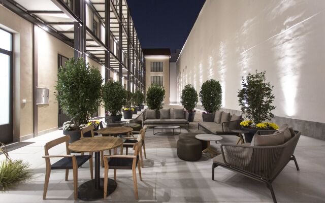 Savona 18 Suites
