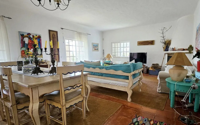 Toca do Fradinho - Pera 3 7Km da Praia