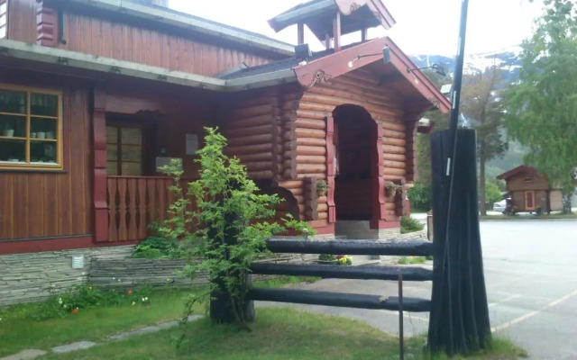 Skjaak Turistheim
