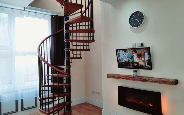 Remarkable Duplext Apartment in Shipley