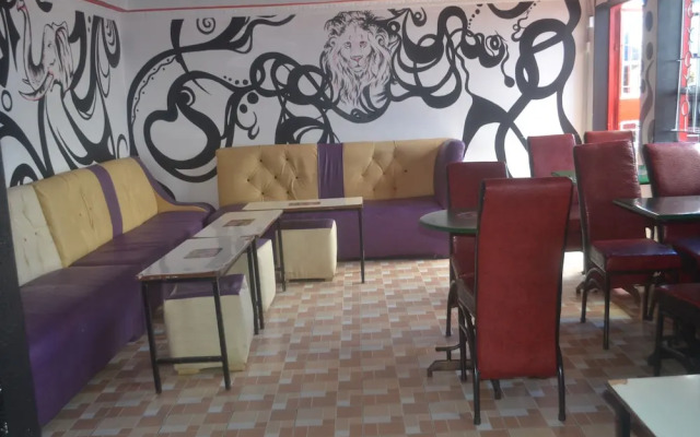 Maendeleo Parkview Hotel