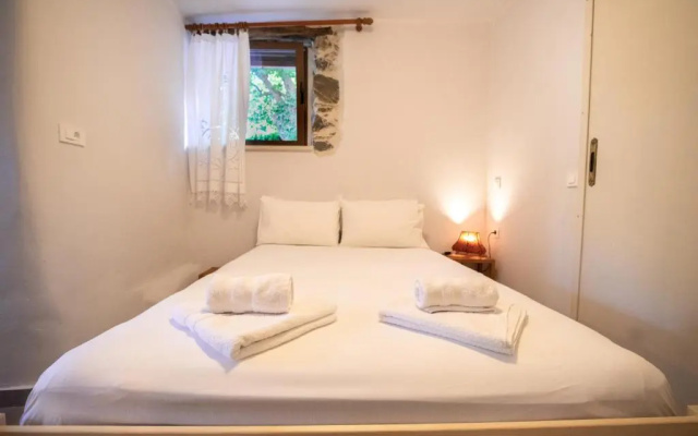 Feneri 3 -Cozy rustic Apt 20' from Elafonisi beach
