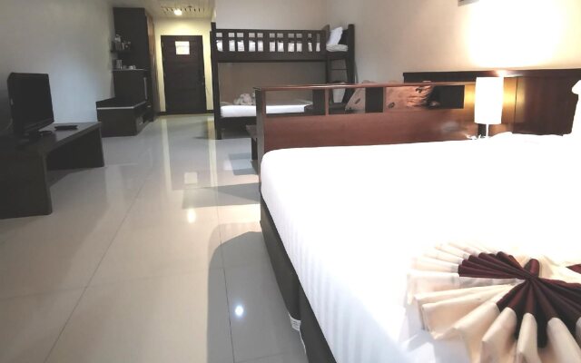 Green World Palace Hotel