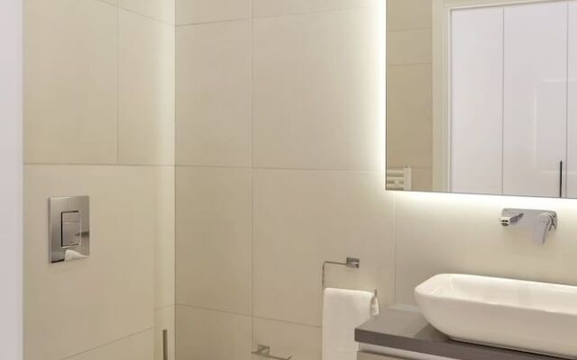 Glory Elite Luxury Home