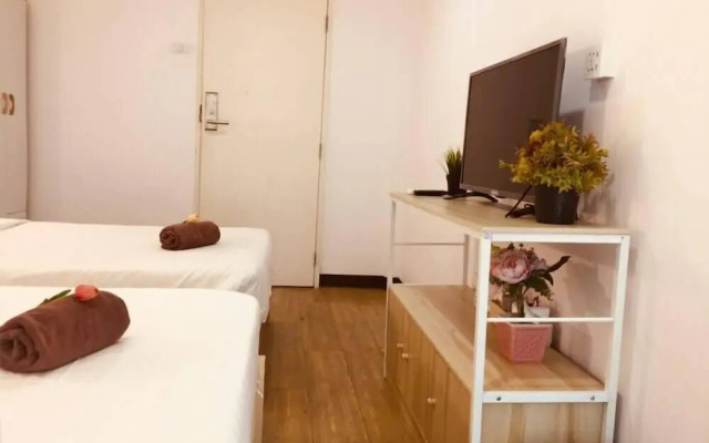 Owl's Nest Hostel