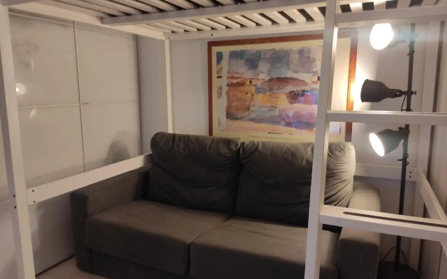 Mini house LOFT 25m2 in Barcelona