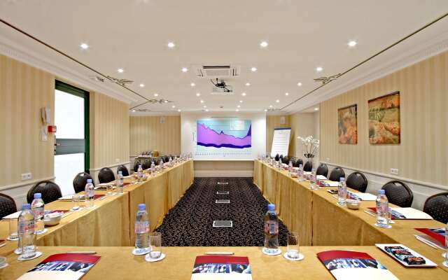 Golden Tulip Cannes hotel de Paris