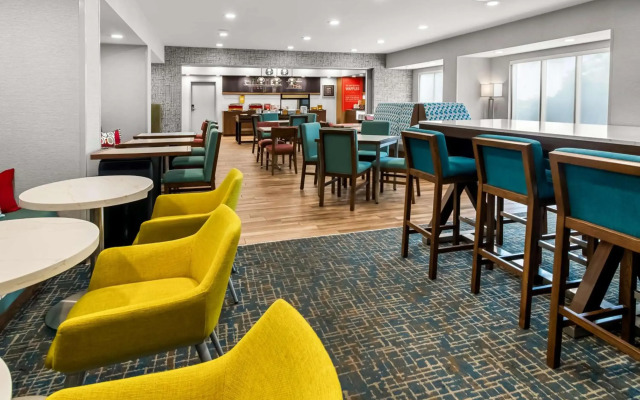 Hampton Inn by Hilton Dayton South