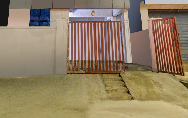 Super Townhouse Oak LB Metro Station Formerly Sunil Arcade