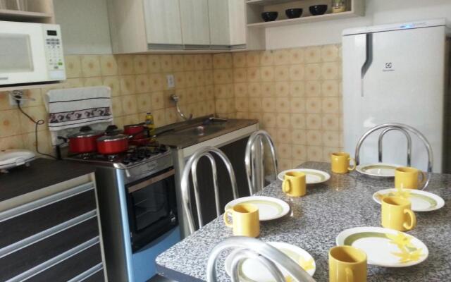 Apto 1,5 km do Shop. Manauara