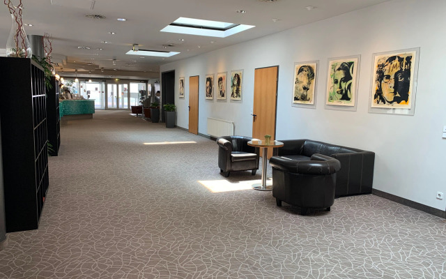 24hours Apartment Hotel