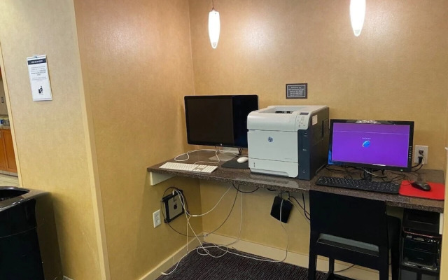 Residence Inn Holland