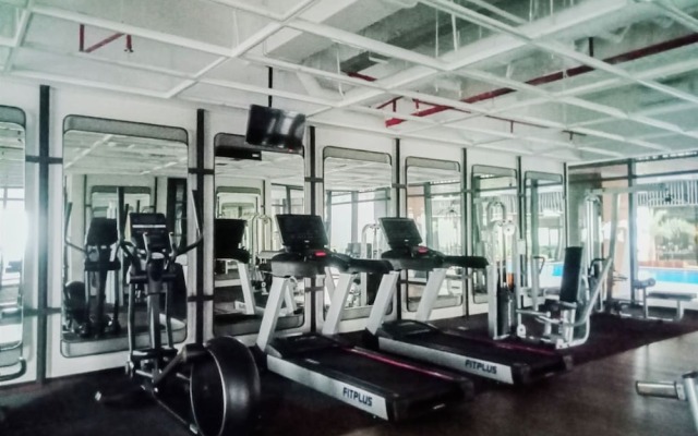 Best Deal And Homey 1Br Apartment Carstensz Residence