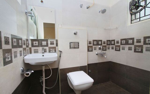 OYO 10258 Hotel Hibiscus Hebbal