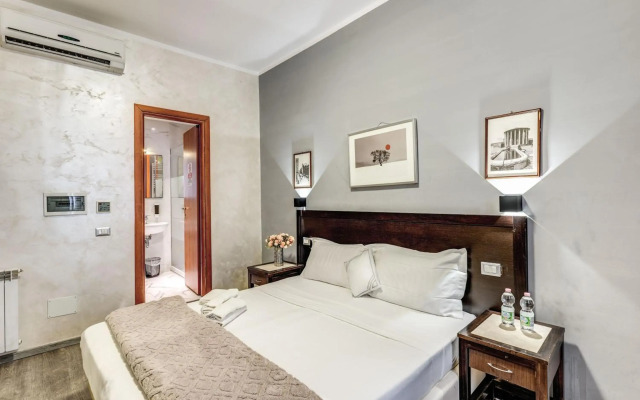 Hotel Family House