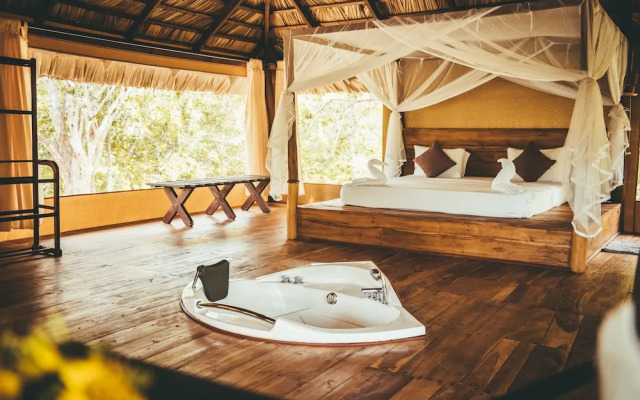 Mahoora Mobile Tented Safari Camp - Yala