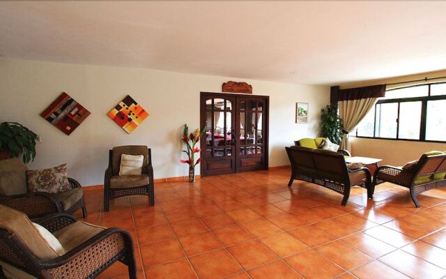 Plaza Magdalena Hotel