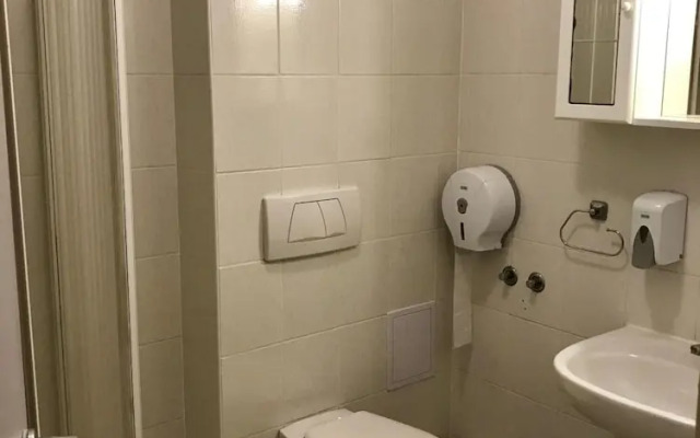 Well Hotel