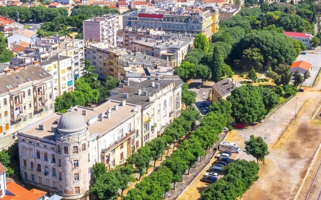 Nice Apartment in Pula With Wifi