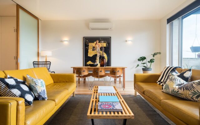 Aquabelle Apartments