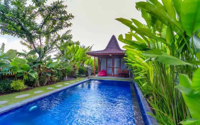 Kubu D'Carik Villa & Bungalow by ecommerceloka