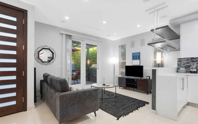 Walefield by Avantstay Mid-wilshire Home + Pool