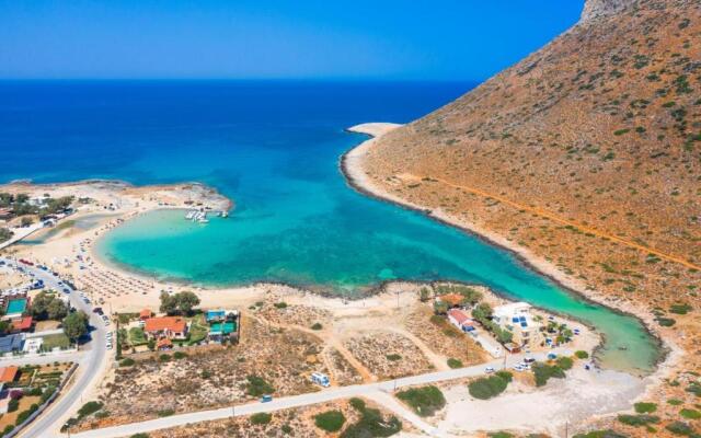 Cosy apartment - 6 Minutes walk to the beach!